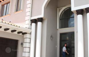 5-bedroom house 450 m² in Cutler Bay for $1,250,000
