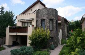 Favorable offer – comfortable house with a garden, a covered swimming pool, a fitness room in Csomor, Hungary at a reduced price for 259,000 €