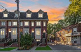 Terraced house – Kingston Road, Toronto, Ontario,  Canada for C$1,432,000