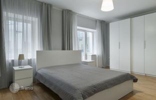 4-room apartment 107 m² in Central District for 445,000 €
