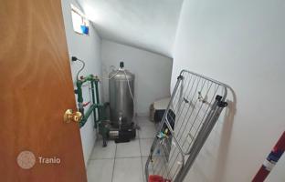 11-bedroom house 557 m² in Krk for 1,300,000 €