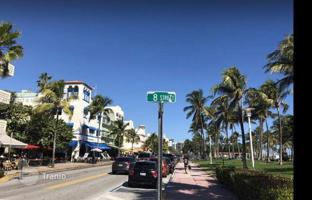 Condo 23 m² in Miami Beach for $255,000