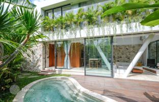 2-bedroom villa 120 m² in Pererenan for $195,000