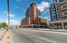 Apartment – Dufferin Street, Toronto, Ontario,  Canada for C$748,000