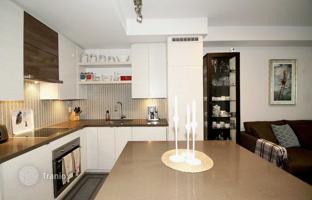 5-bedroom apartment in Etobicoke for C$970,000