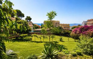6-room villa in Cap d'Ail for 1,850,000 €