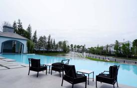 5 bed Condo in Nantawan Rama 9 — New Krungthepkretha Prawet Sub District for $2,914,000