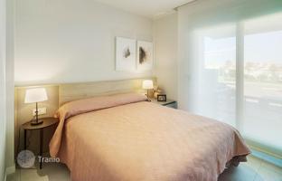 3-bedroom apartment 106 m² in Mil Palmeras for 455,000 €
