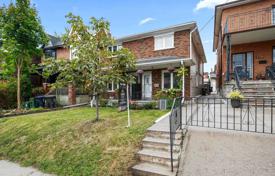 Terraced house – Old Toronto, Toronto, Ontario,  Canada for C$988,000