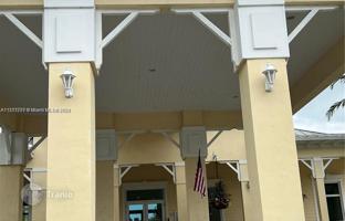 3-bedroom apartments in condo 107 m² in Homestead for $319,000