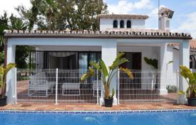 Snow-white villa on the first line from the sandy beach, Marbella, Costa del Sol, Spain for 4,700 € per week