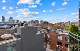 Apartment – Queen Street West, Old Toronto, Toronto,  Ontario,   Canada for C$852,000