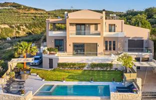 3-bedroom villa 220 m² in Kissamos for 1,900,000 €