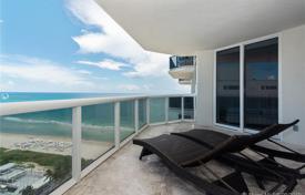 Bright apartment with ocean views in a residence on the first line of the beach, Miami Beach, Florida, USA for $1,300,000