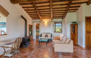 4-bedroom country house 310 m² in Fabro for 1,100,000 €