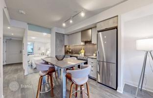 5-bedroom apartment in Etobicoke for C$889,000
