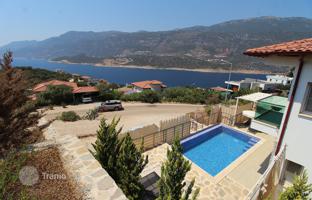 3-bedroom villa 130 m² in Kash for 34,705,000 TRY