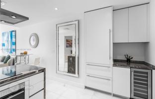 1-bedroom apartments in condo in Edgewater (Florida) for $820,000