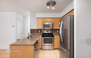 6-bedroom apartment in Front Street West for C$1,127,000