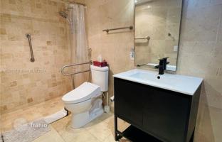 3-bedroom apartments in condo 133 m² in Miami for $817,000