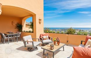 3-bedroom apartment 239 m² in Nueva Andalucia for 2,295,000 €
