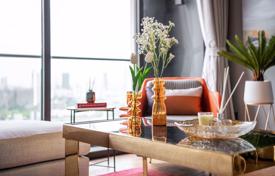 1 bed Condo in BEATNIQ Sukhumvit 32 Khlongtan Sub District for $619,000