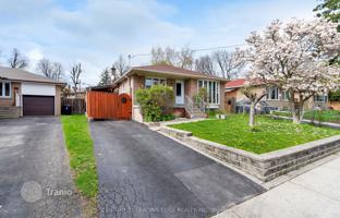 8-bedroom house in Scarborough for C$1,504,000