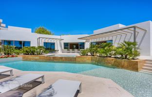 3-bedroom villa 457 m² in San Miguel de Salinas for 2,450,000 €
