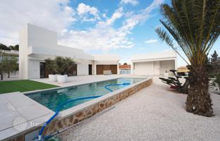 4-bedroom villa in Algorfa for 995,000 €