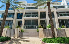 Apartment – Surfside, Florida, USA for $5,800 per week