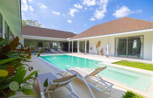 5-bedroom house 1,007 m² in Choeng Thale for $1,700,000