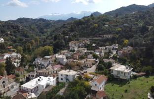 Land plot 200 m² in Platanias for 280,000 €