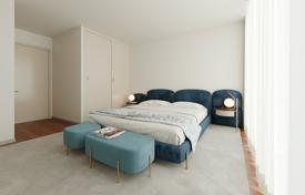 2-bedr. flat, furnished, in the centre of Funchal for 630,000 €