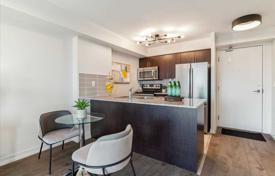 Apartment – Dupont Street, Old Toronto, Toronto,  Ontario,   Canada for C$864,000