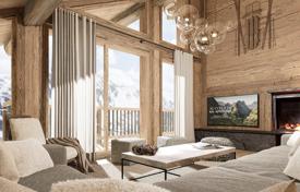 SPACIOUS 6 BEDROOM DUPLEX for 2,030,000 €