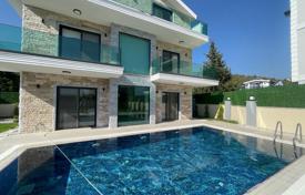 Life by the sea: 4+1 villa with panoramic windows and a swimming pool for $502,000