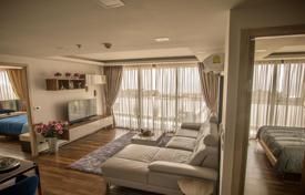 Apartment – Pattaya, Chonburi, Thailand for $233,000