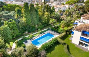 2-bedroom apartment in Cap d'Antibes for 1,150,000 €