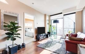 Apartment – Bay Street, Old Toronto, Toronto,  Ontario,   Canada for C$884,000