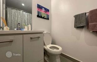 4-bedroom apartment in Peter Street for C$831,000