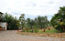 Countryhouse on sale near Arezzo, Tuscany, for 450,000 €