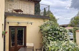 San Gimignano (Siena) — Tuscany — Rural/Farmhouse for sale for 850,000 €