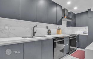 3-bedroom apartments in condo 155 m² in Davie for $400,000