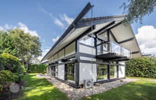 5-room villa 240 m² in Piņķi for 700,000 €