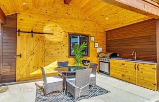 10-bedroom house in York for C$2,137,000