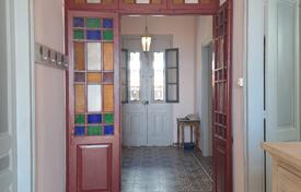 Elegant Neo-Classical Seafront Villa in Kalyves for 875,000 €
