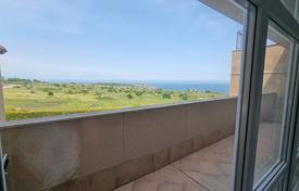 Penthouse with four bedrooms and sea view in Atia Resort complex, 176.97 sq. m. for 187,000 €