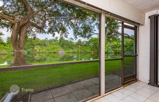 2-bedroom apartments in condo 117 m² in Coconut Creek for $320,000
