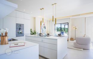 4-bedroom villa 371 m² in Estepona for 4,500,000 €