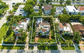 Townhome – Miami Beach, Florida, USA for $4,500,000